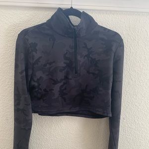 Ptula Stealth Camo Crop - New, tag fell off